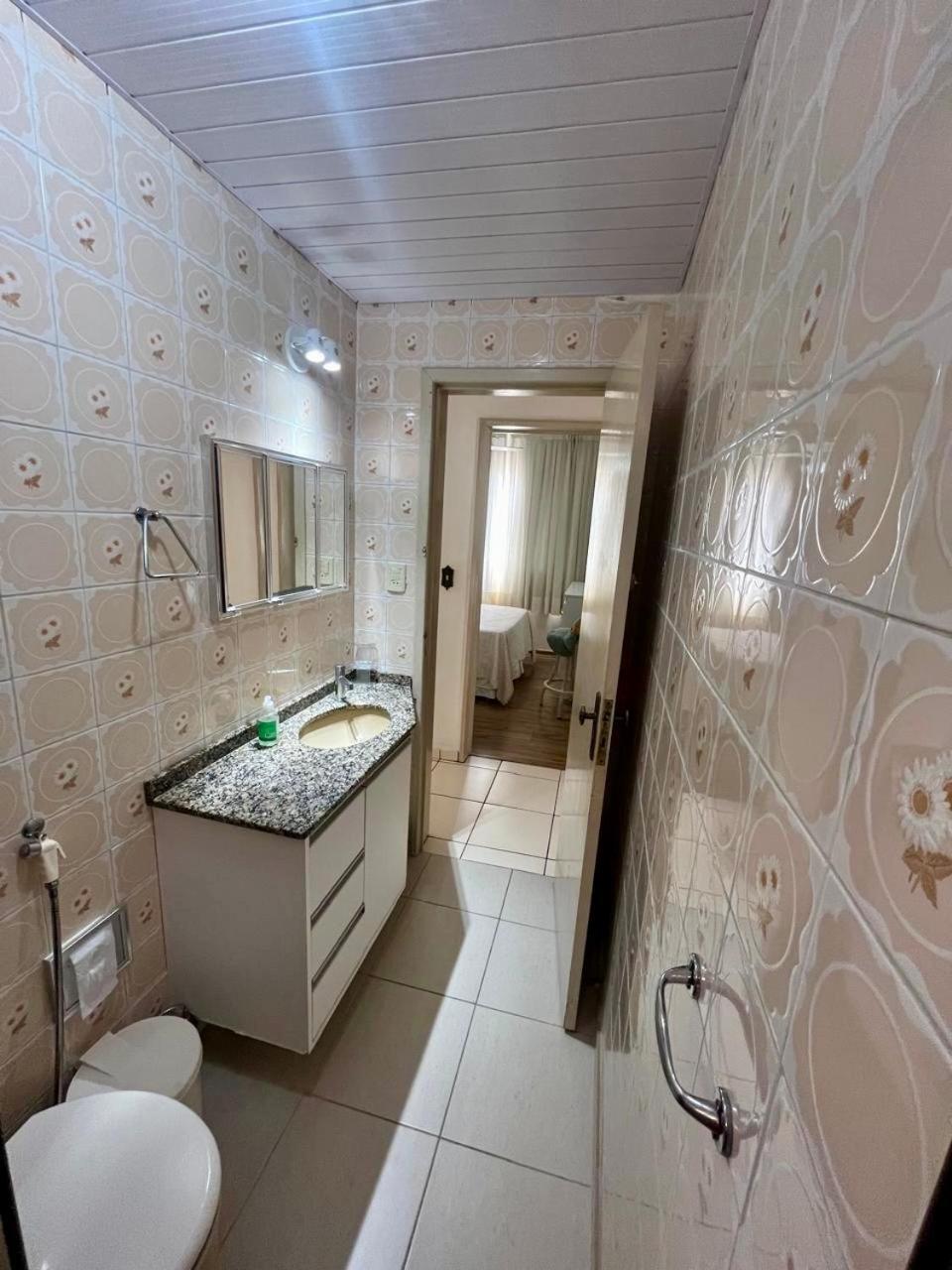 Hospedagem domiciliar A 200 Metros Da De Bc *